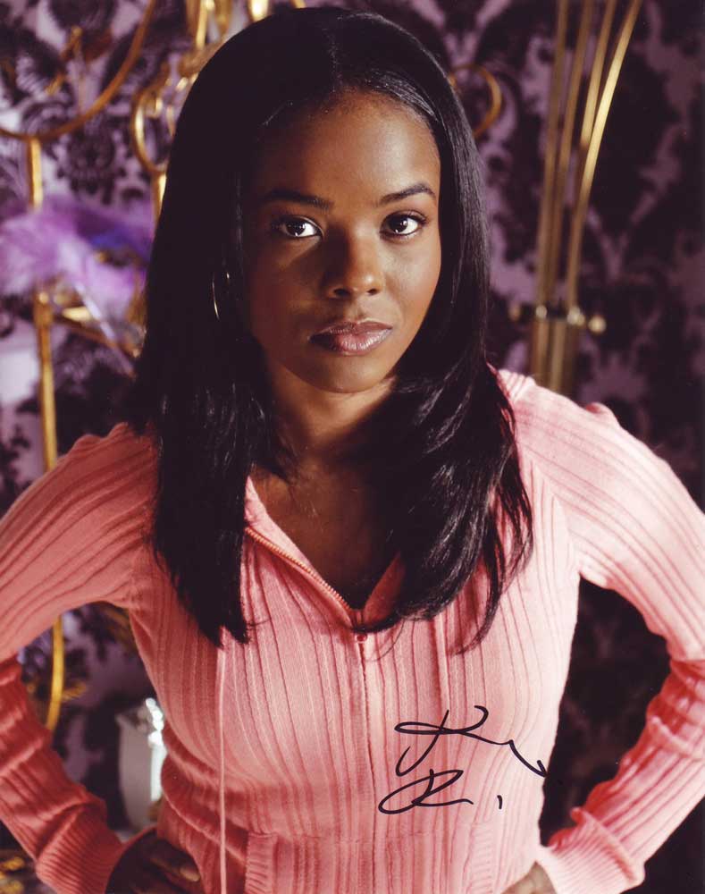 Dana Davis in-person autographed photo