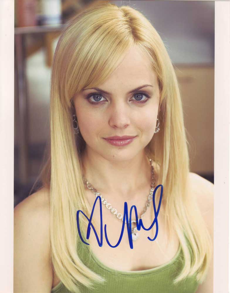 Mena Suvari in-person autographed photo