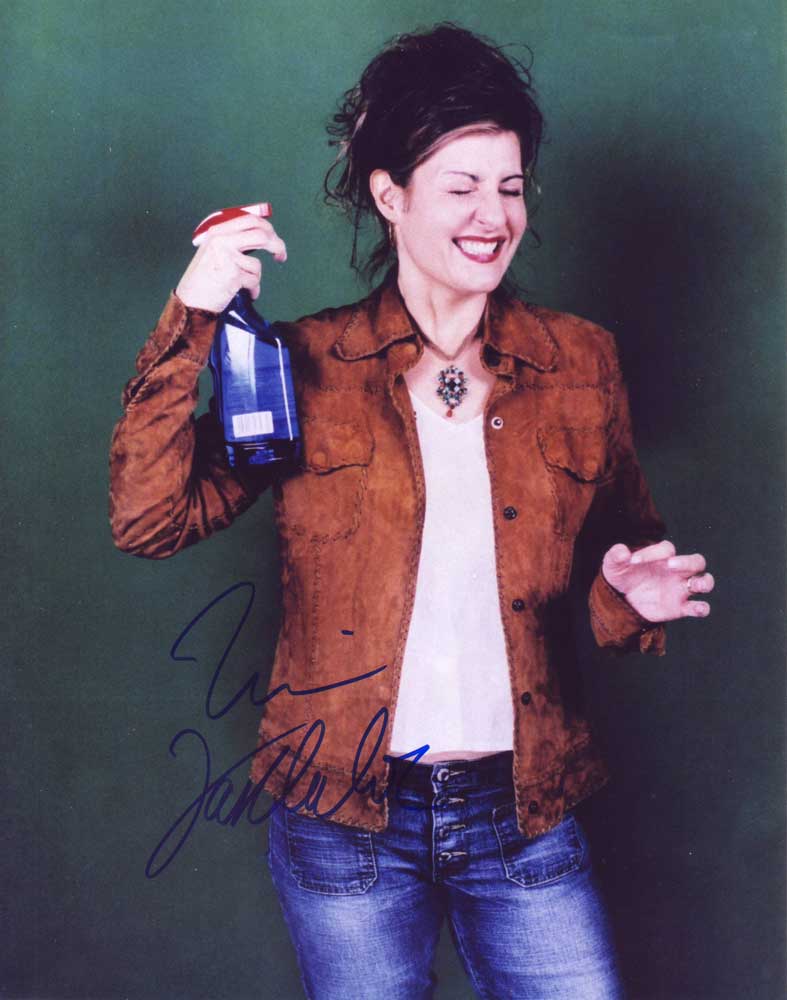 Nia Vardalos in-person autographed photo