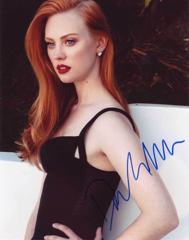 Deborah Ann Woll in-person autographed photo