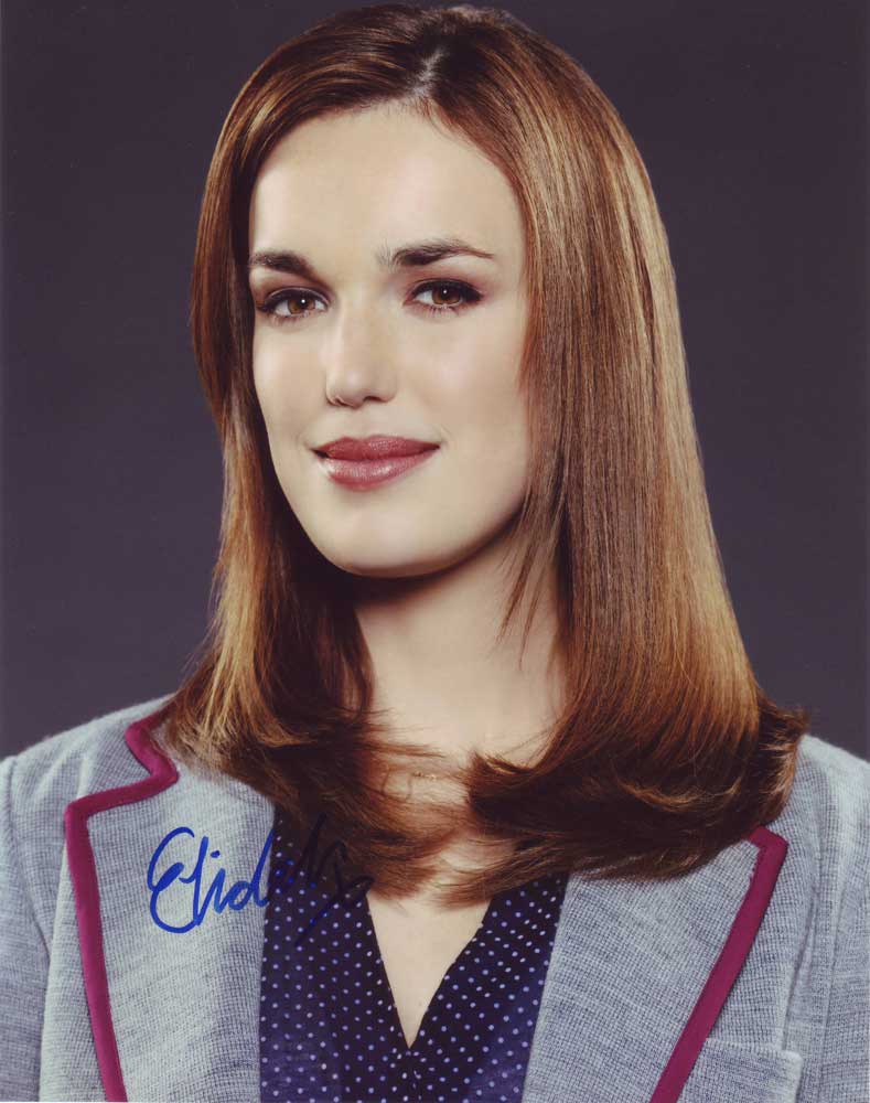 Elizabeth Henstridge in-person autographed photo