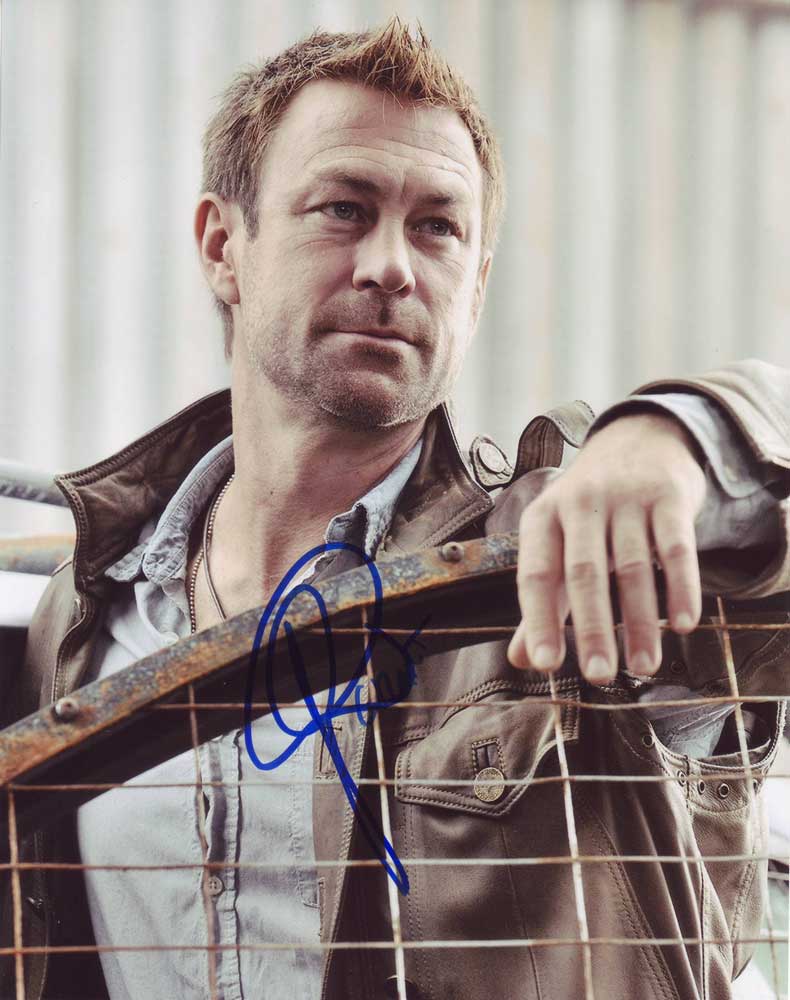 Grant Bowler in-person autographed photo