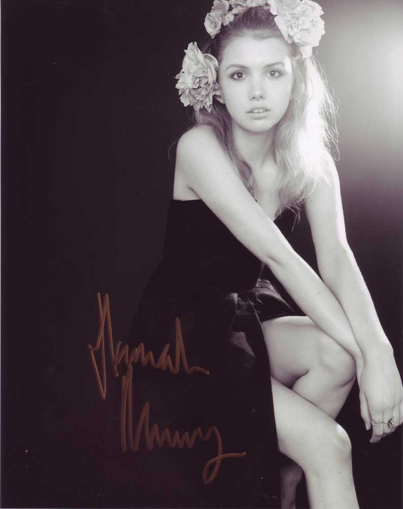 Hannah Murray in-person autographed photo