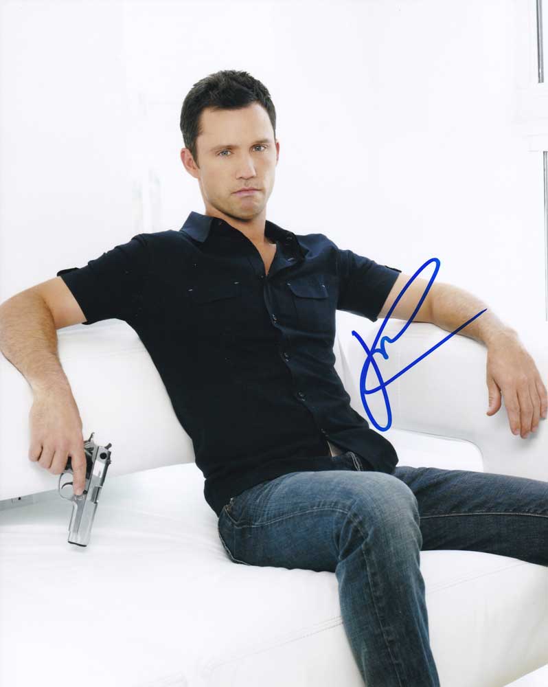 Jeffrey Donovan in-person autographed photo