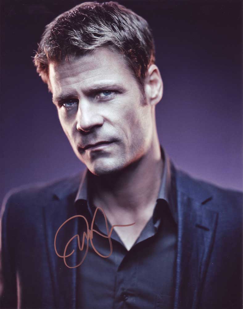 Joel Gretsch in-person autographed photo