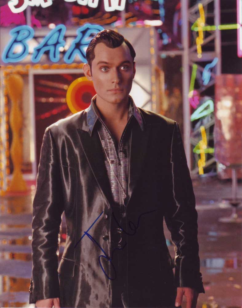 Jude Law in-person autographed photo