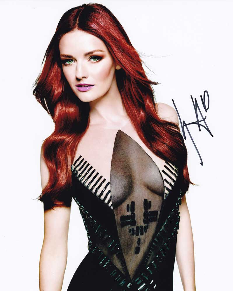 Lydia Hearst in-person autographed photo