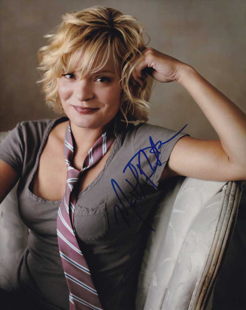 Martha Plimpton in-person autographed photo