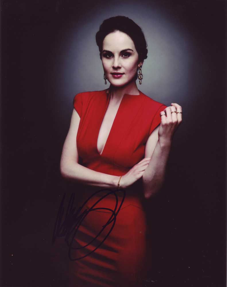 Michelle Dockery in-person autographed photo