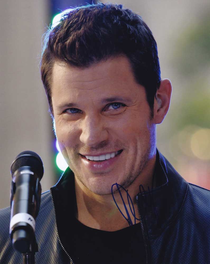 Nick Lachey in-person autographed photo