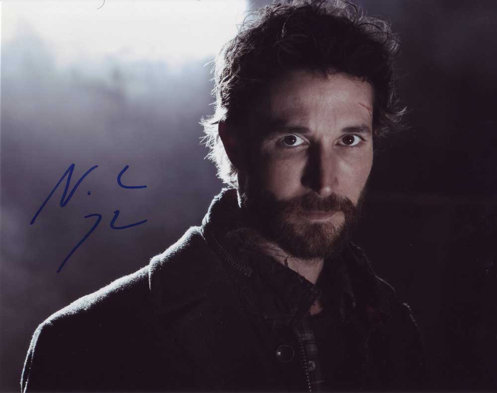 Noah Wyle in-person autographed photo