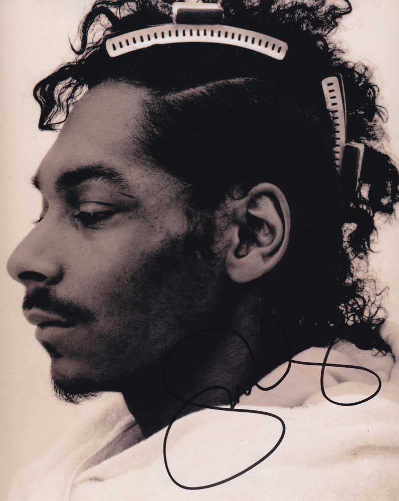 Snoop Dogg  in-person autographed photo