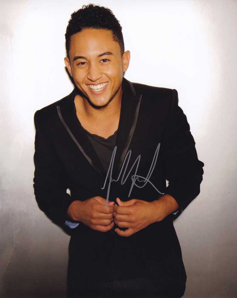 Tahj Mowry in-person autographed photo